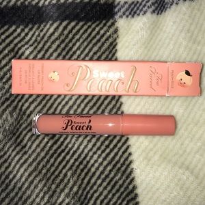 💖 Too Faced Sweet Peach Lipgloss - Peach-sicle